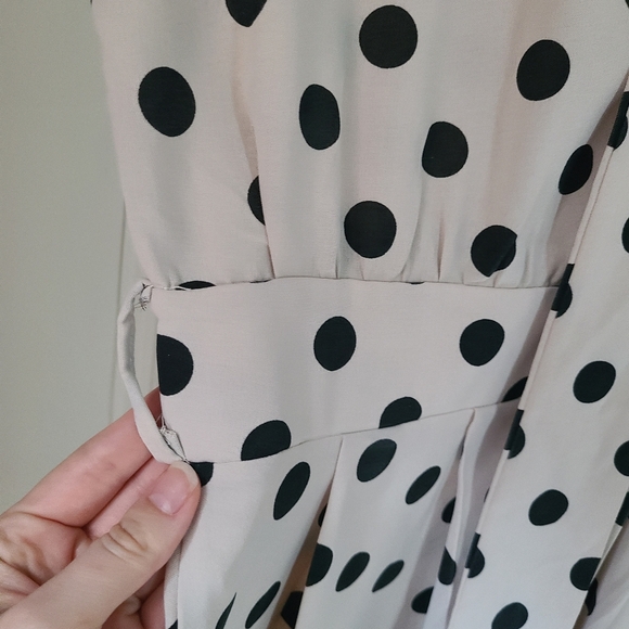 Retro polka dot dress - tan and black - Picture 8 of 9